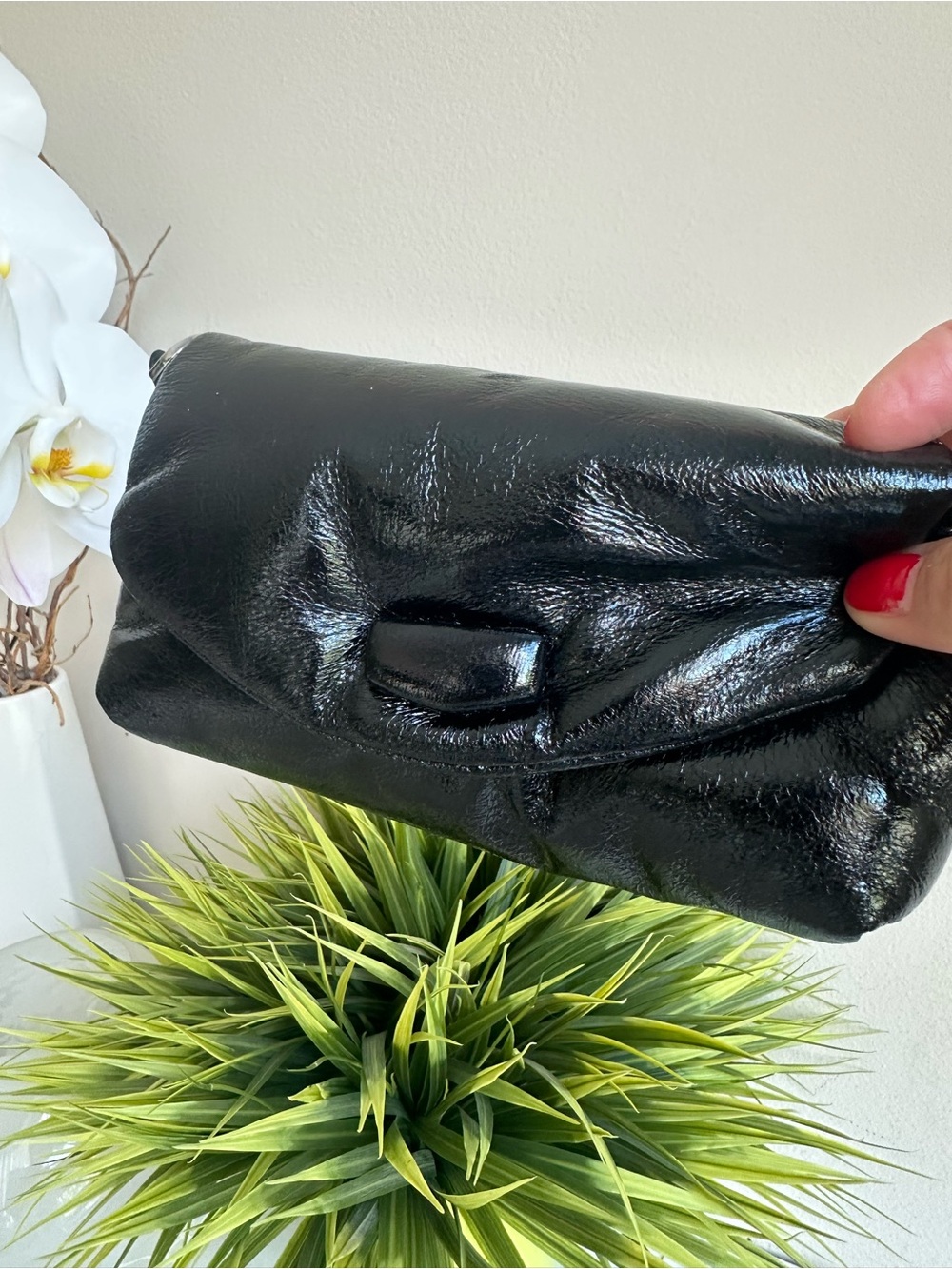 Zara | Black Women’s Patent Leather Clutch